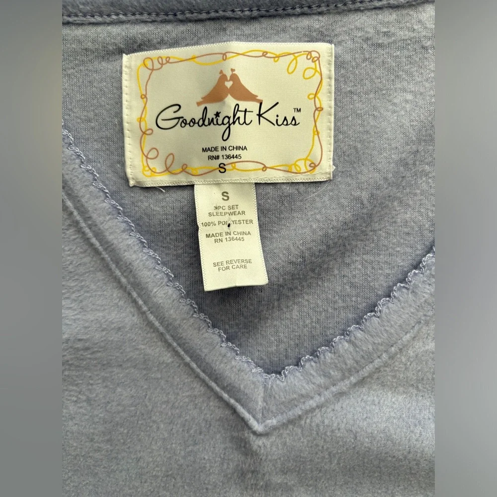 Goodnight Kiss Pajama Set Women’s Small NWOT